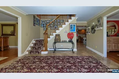 6 Brentwood Court, Wayne, NJ 07470 - Photo 5