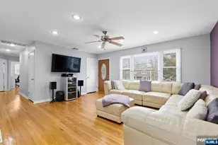 34 Seminole Ave, Oakland, NJ 07436 - Photo 3