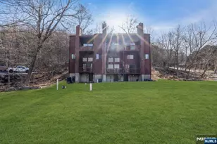 9 Village Way 6, Vernon, NJ 07462 - Photo 29