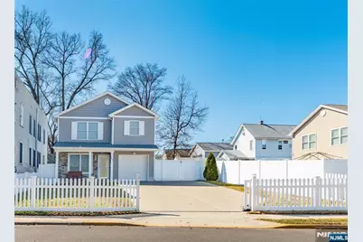 902 Spruce Street, Roselle, NJ 07203 - Photo 31