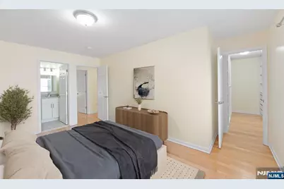 902 Spruce Street, Roselle, NJ 07203 - Photo 19