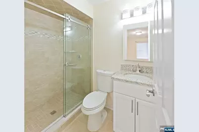 902 Spruce Street, Roselle, NJ 07203 - Photo 21