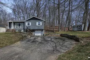 96 E Lions Head, Wayne, NJ 07470 - Photo 3