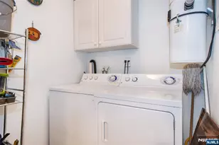 8 Tulip Crescent 2D, Little Falls Township, NJ 07424 - Photo 5