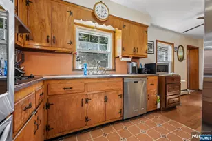140 Francisco Ave, Rutherford, NJ 07070 - Photo 11