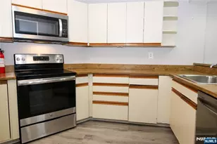 1478 Westgate Dr, Fort Lee, NJ 07024 - Photo 7