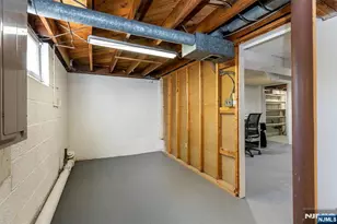 144 Redwood Ave, Wayne, NJ 07470 - Photo 21