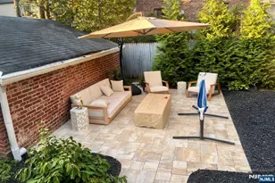 609 Wyndham Rd, Teaneck Township, NJ 07666 - Photo 37