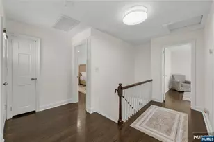 609 Wyndham Rd, Teaneck Township, NJ 07666 - Photo 17