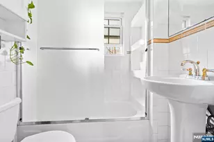 1292 Teaneck Road B, Teaneck Township, NJ 07666 - Photo 15