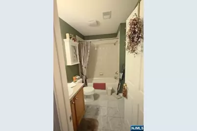 458 Cambridge Drive, Butler, NJ 07405 - Photo 15