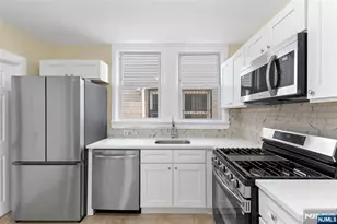 239 19th St, Newark, NJ 07103 - Photo 9