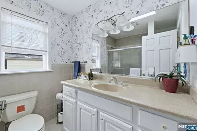 39 Voorhees Street, Teaneck Township, NJ 07666 - Photo 23