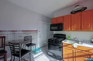 156 Dayton St, Newark, NJ 07114 - Photo 21