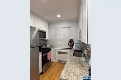 68-70 Montgomery Street 7 #7, Bloomfield, NJ 07003 - Photo 5