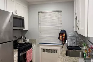 68-70 Montgomery Street 7, Bloomfield, NJ 07003 - Photo 5