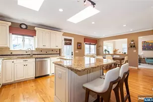 1 Milton Ave, Summit, NJ 07901 - Photo 5