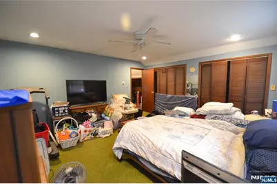 74 Cathedral Avenue, Clifton, NJ 07110 - Photo 21