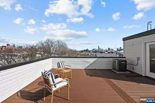 34 Manhattan Ave 2, Jersey City, NJ 07307 - Photo 39