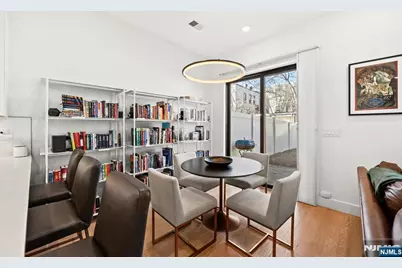 34 Manhattan Avenue 2 #2, Jersey City, NJ 07307 - Photo 19
