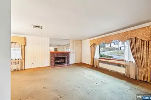 84 Squaw Brook Rd, North Haledon, NJ 07508 - Photo 5