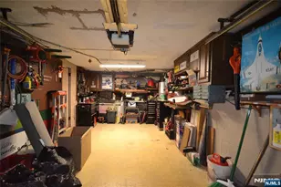 16 Essex St, Clifton, NJ 07014 - Photo 33