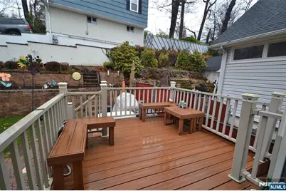 16 Essex Street, Clifton, NJ 07014 - Photo 11