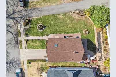 16 Essex Street, Clifton, NJ 07014 - Photo 39