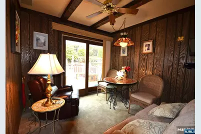 16 Essex Street, Clifton, NJ 07014 - Photo 9