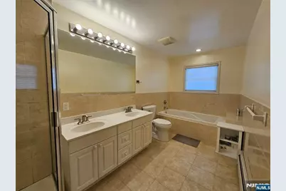 425 West Street 4 #4, Fort Lee, NJ 07024 - Photo 15