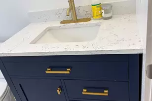 1126 Rosse Ave, New Milford, NJ 07646 - Photo 9