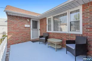 28 Logan Pl, Lodi, NJ 07644 - Photo 3