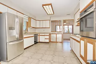 128 9th Ave, Hawthorne, NJ 07506 - Photo 7