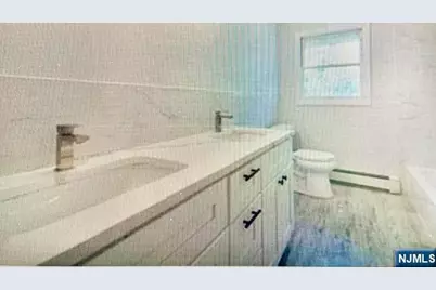 519 Broad Avenue, Palisades Park, NJ 07650 - Photo 19