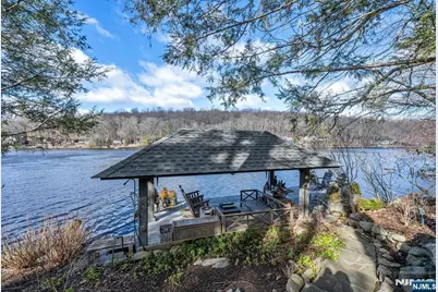 26 Short Road, Bloomingdale, NJ 07420 - Photo 43