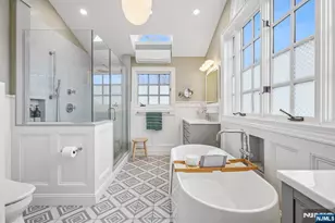 391 Up Mountain Ave, Montclair, NJ 07043 - Photo 31