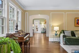 391 Up Mountain Ave, Montclair, NJ 07043 - Photo 7