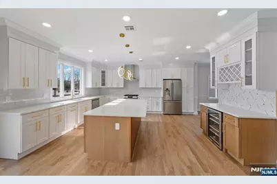 15 Scott Terrace, Clifton, NJ 07013 - Photo 17