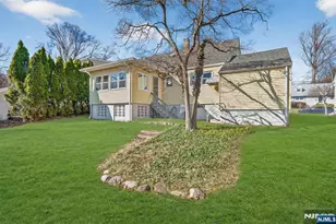 8 Laurel St, Hawthorne, NJ 07506 - Photo 7