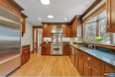 321 Hollywood Avenue, Ho Ho Kus, NJ 07423 - Photo 13