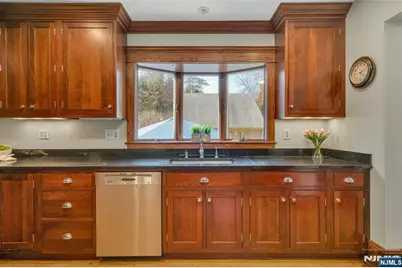 321 Hollywood Avenue, Ho Ho Kus, NJ 07423 - Photo 15