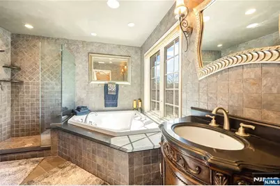 19 Sherbrooke Court 27 #27, Saddle River, NJ 07458 - Photo 23