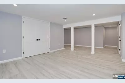 133 Church Street, Bergenfield, NJ 07621 - Photo 25