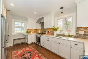 30 Wellesley Rd, Montclair, NJ 07043 - Photo 17