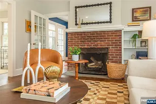 30 Wellesley Rd, Montclair, NJ 07043 - Photo 9