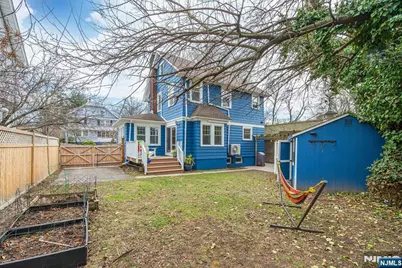 14 Northview Avenue, Montclair, NJ 07043 - Photo 37