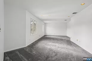 39 Cedarwood, Woodland Park, NJ 07424 - Photo 35