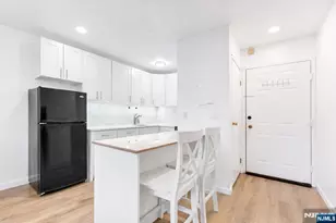 9 Vreeland Ave 3A, Hackensack, NJ 07601 - Photo 3