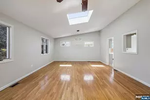 451 Central Park Dr, New Milford, NJ 07646 - Photo 3