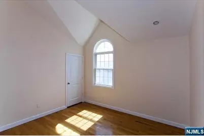 177 Magnolia Avenue, Cresskill, NJ 07626 - Photo 11